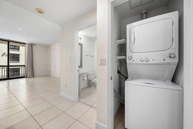 801 S Olive Avenue 717, West Palm Beach, FL 33401