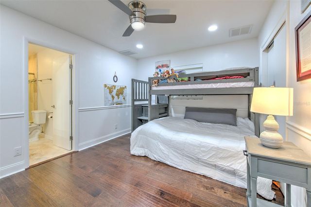 3208 W HAWTHORNE ROAD, Tampa, FL 33611