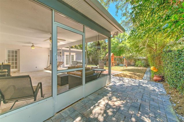 3208 W HAWTHORNE ROAD, Tampa, FL 33611