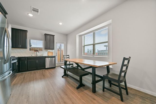 7123 Elgin Street, Pearland, TX 77584