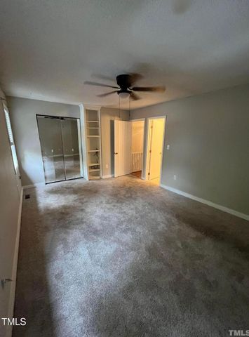 10 Willow Bridge Drive, Durham, NC 27707