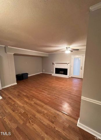 10 Willow Bridge Drive, Durham, NC 27707