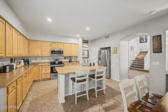 17399 W YAVAPAI Street, Goodyear, AZ 85338