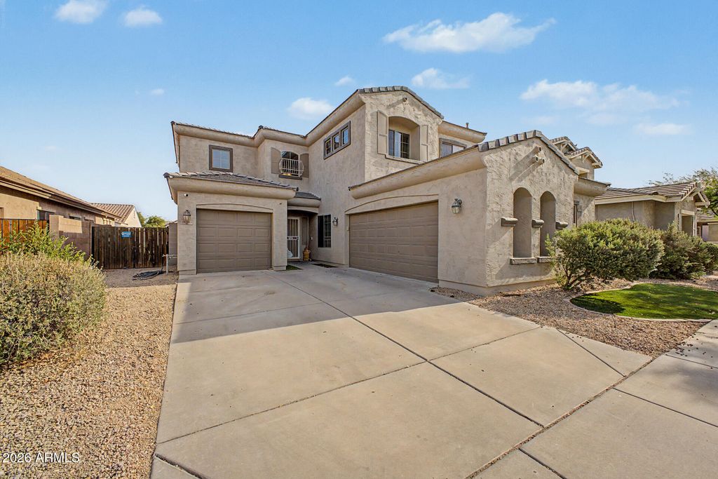 17399 W YAVAPAI Street, Goodyear, AZ 85338