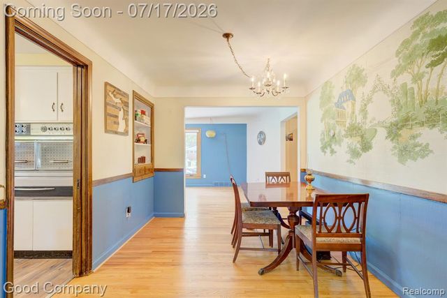 24310 Manistee Street, Oak Park, MI 48237