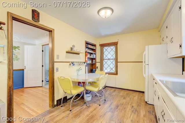 24310 Manistee Street, Oak Park, MI 48237