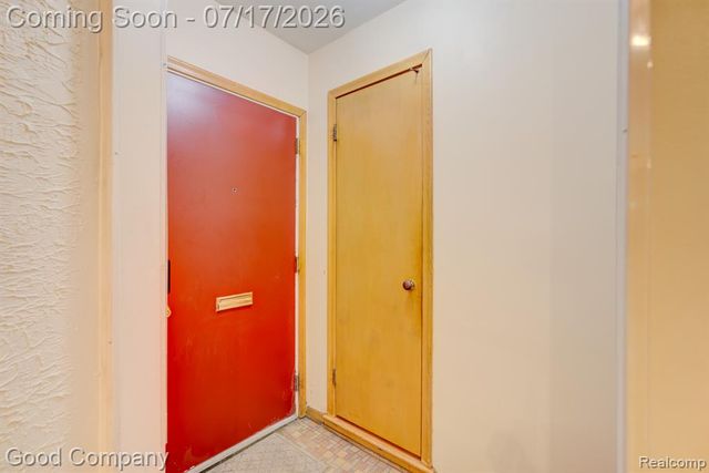 24310 Manistee Street, Oak Park, MI 48237