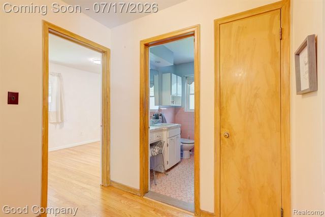 24310 Manistee Street, Oak Park, MI 48237