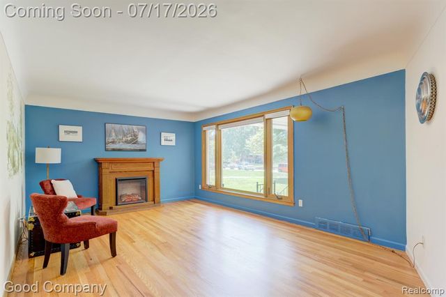 24310 Manistee Street, Oak Park, MI 48237