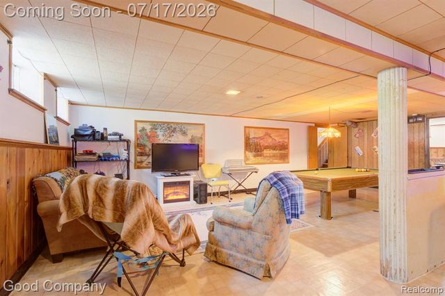 24310 Manistee Street, Oak Park, MI 48237