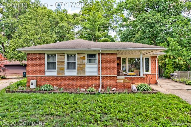 24310 Manistee Street, Oak Park, MI 48237