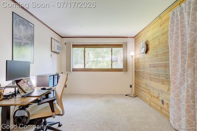 24310 Manistee Street, Oak Park, MI 48237