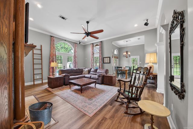 31 Gleneagle Drive, Cabot, AR 72023