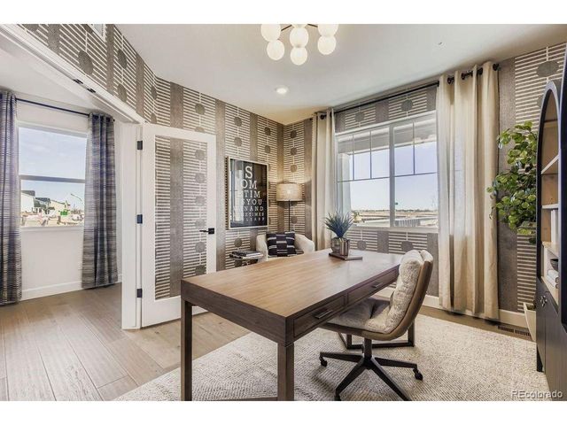 46427 Heritage Ave, Bennett, CO 80102