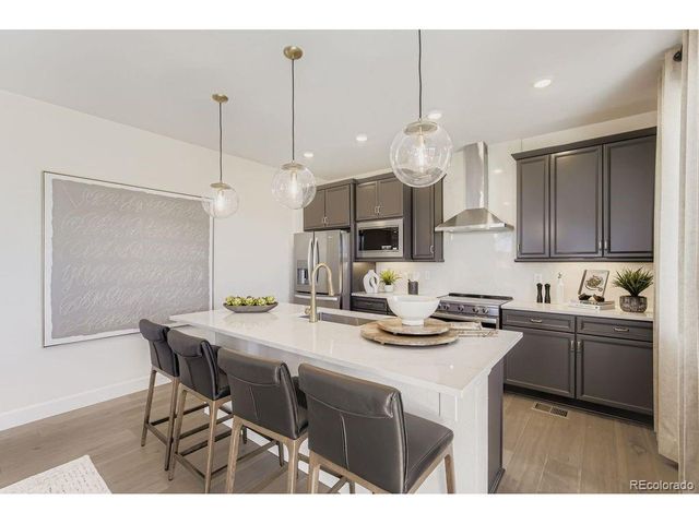 46427 Heritage Ave, Bennett, CO 80102