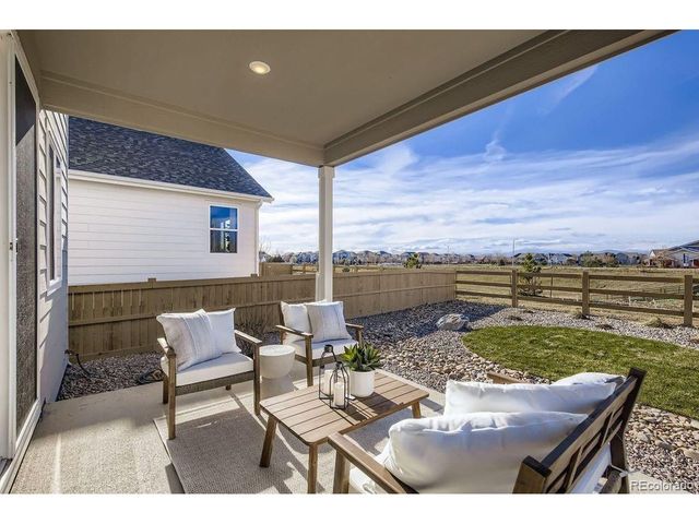 46427 Heritage Ave, Bennett, CO 80102