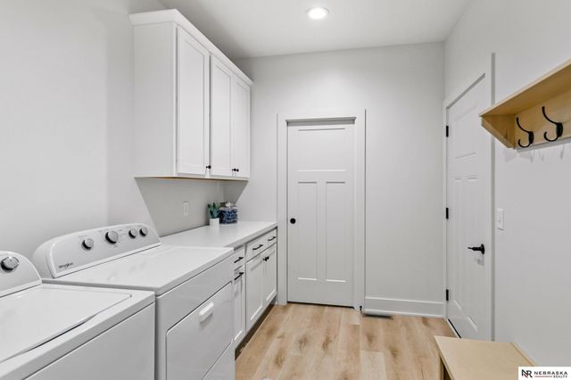 8819 Appaloosa Lane, Lincoln, NE 68520