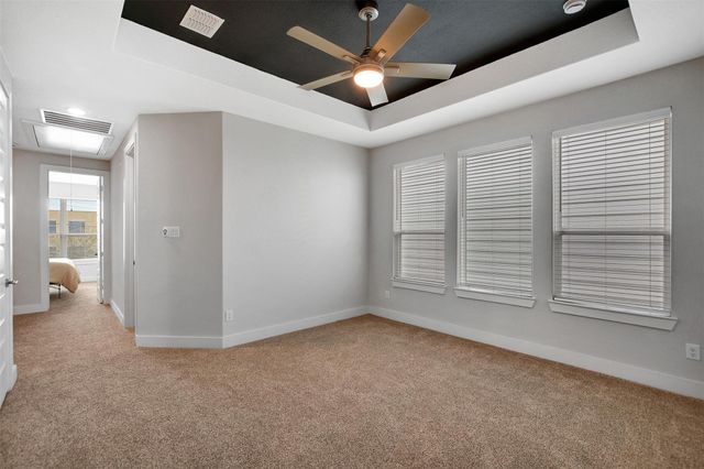 119 E 43rd Street B, Houston, TX 77018