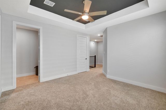 119 E 43rd Street B, Houston, TX 77018