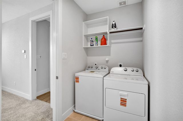 119 E 43rd Street B, Houston, TX 77018