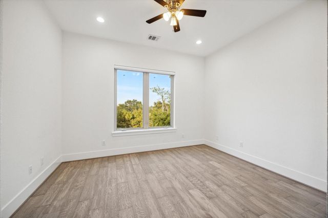 710 Stanford Street C, Houston, TX 77019