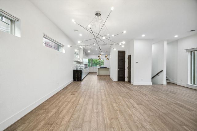710 Stanford Street C, Houston, TX 77019