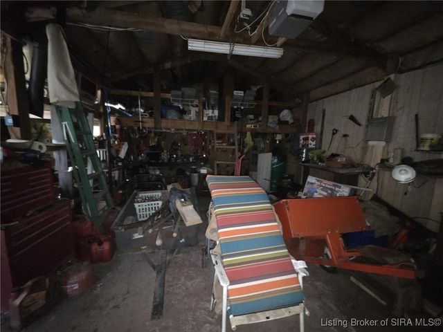 41 Rural Street, Austin, IN 47102