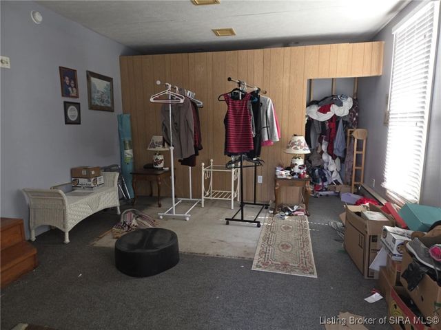 41 Rural Street, Austin, IN 47102