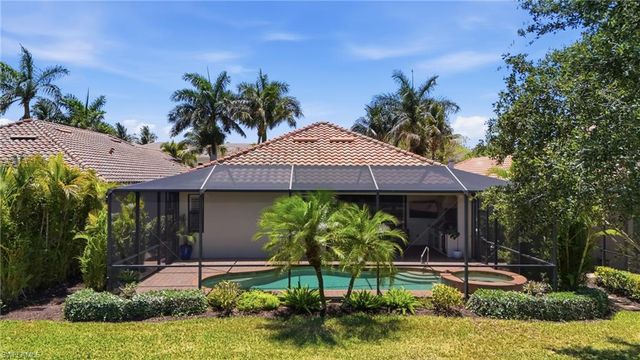 3058 Aviamar CIR, Naples, FL 34114