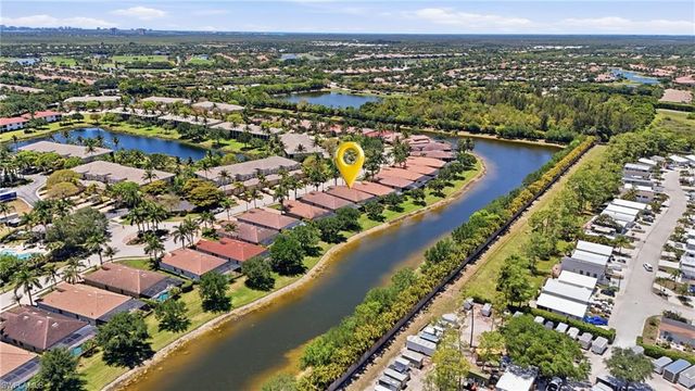 3058 Aviamar CIR, Naples, FL 34114