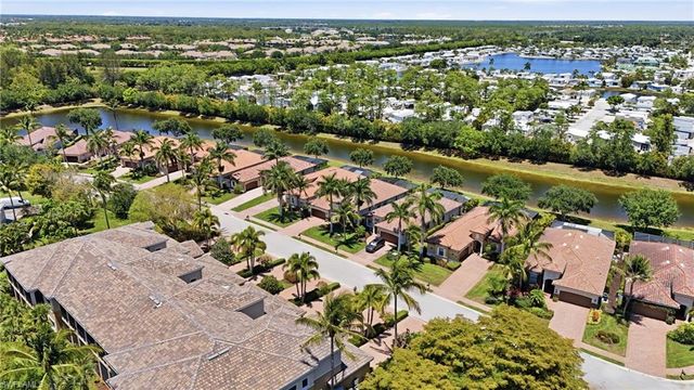 3058 Aviamar CIR, Naples, FL 34114