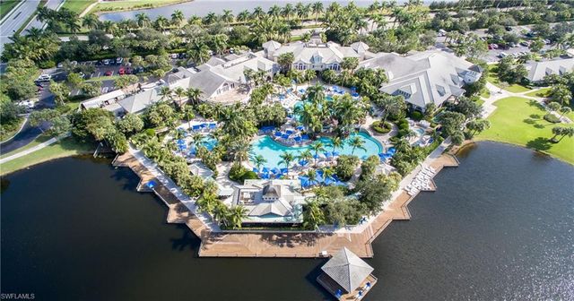 3058 Aviamar CIR, Naples, FL 34114