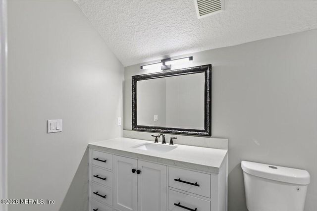 8278 PERSIMMON HILL Lane, Jacksonville, FL 32256