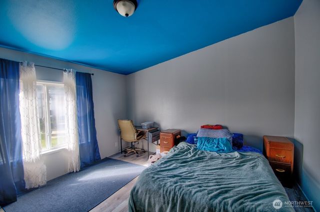 18434 Apricot Street SW, Rochester, WA 98579