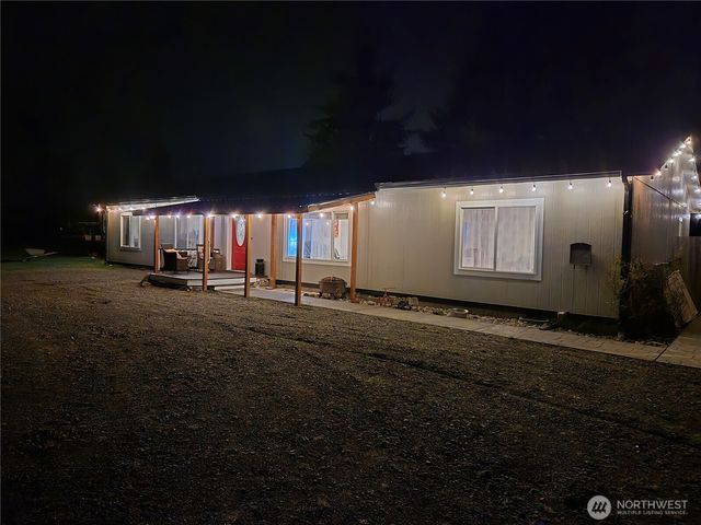 18434 Apricot Street SW, Rochester, WA 98579