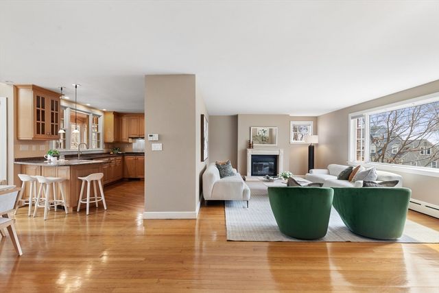 4 Stony Brook Rd, Arlington, MA 02476