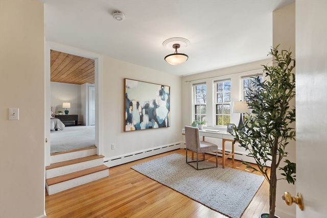 4 Stony Brook Rd, Arlington, MA 02476