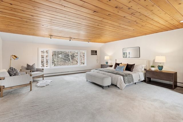 4 Stony Brook Rd, Arlington, MA 02476