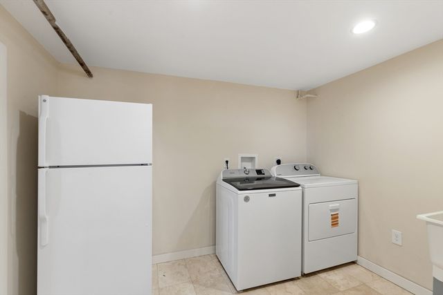 4 Stony Brook Rd, Arlington, MA 02476