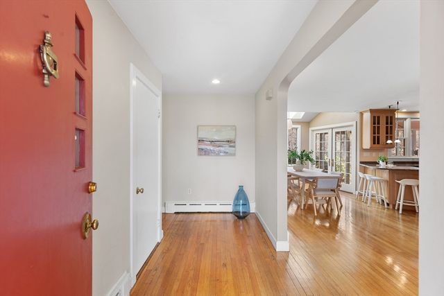 4 Stony Brook Rd, Arlington, MA 02476