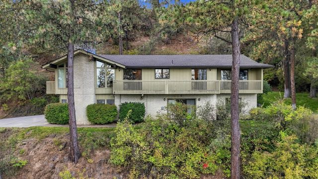 7623 N Walnut St, Spokane, WA 99208