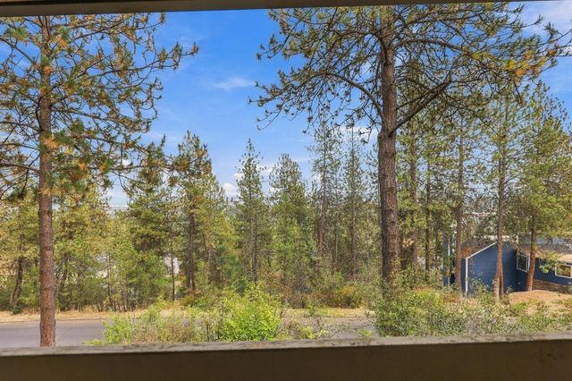 7623 N Walnut St, Spokane, WA 99208