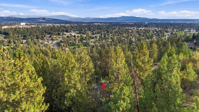 7623 N Walnut St, Spokane, WA 99208