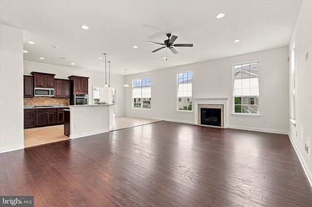 44 RAVENNA DR, West Berlin, NJ 08091