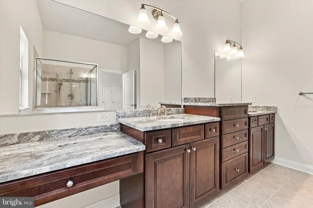 44 RAVENNA DR, West Berlin, NJ 08091