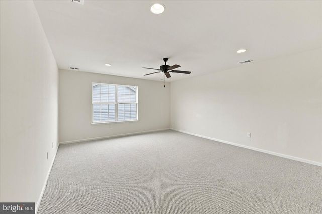 44 RAVENNA DR, West Berlin, NJ 08091