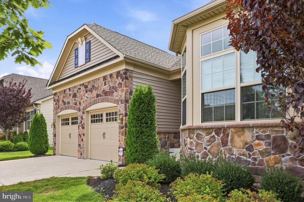 44 RAVENNA DR, WEST BERLIN, NJ 08091 — photo 2