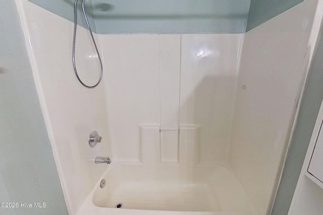 5050 Lamppost Circle, Wilmington, NC 28403