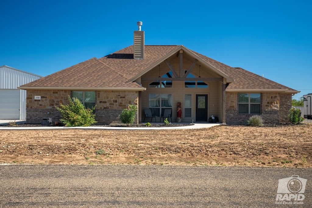 Image 1 of property listing at 3328 Reindeer Run, San Angelo, TX 76901