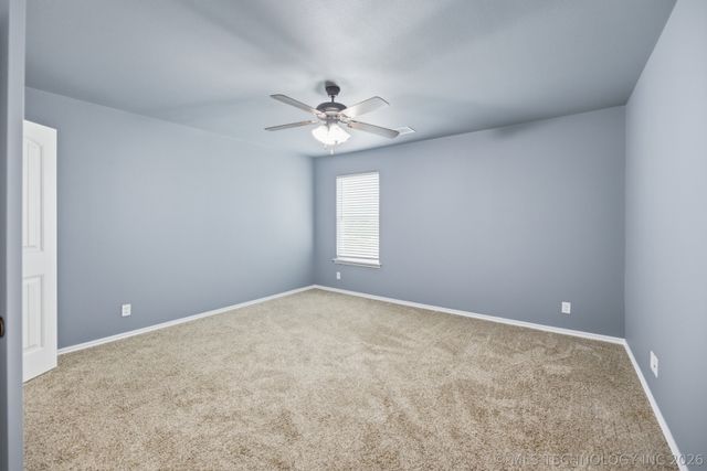 2017 W Fredericksburg Court, Broken Arrow, OK 74011